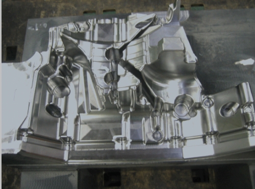 型直彫り化による環境負荷の軽減