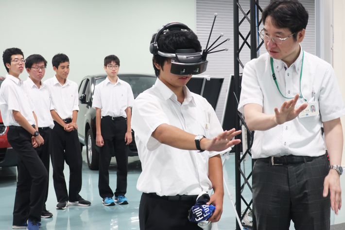 Hosting of factory tours